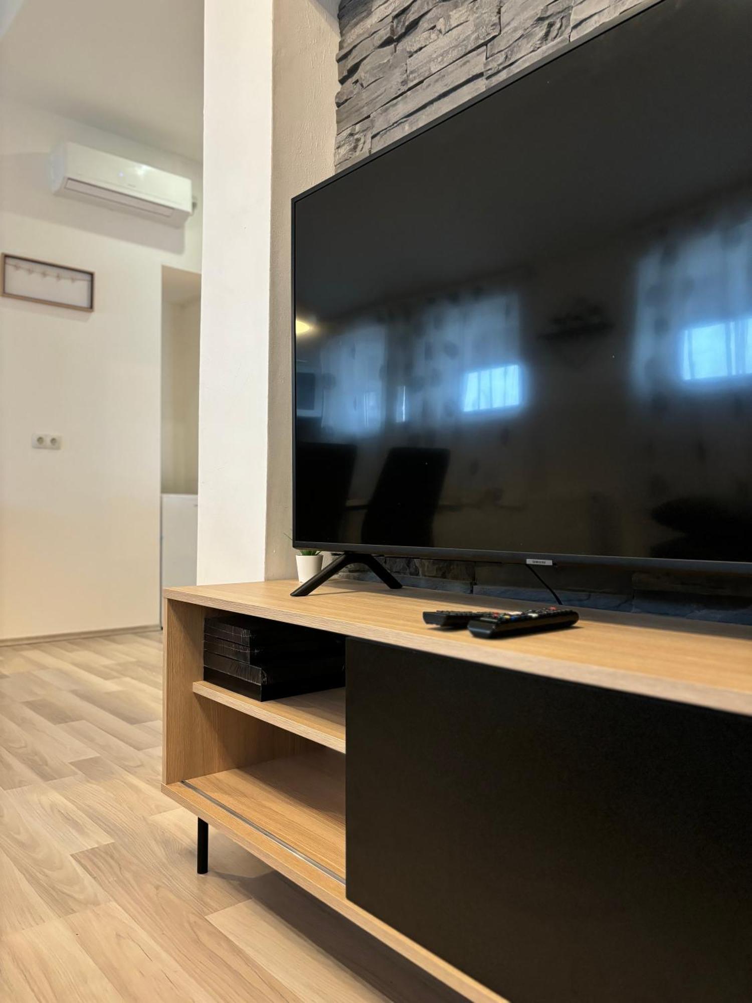Albert Apartments Zagreb Airport Velika Gorica Zewnętrze zdjęcie